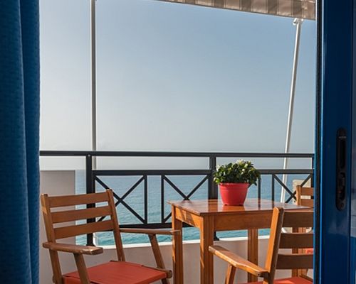 Balkon Einraum-Studio - FINIKAS Apartment-Hotel - KALAMAKI HOLIDAYS